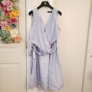 Worn Once IVANKA TRUMP Fit Flare V-neck L MIDI